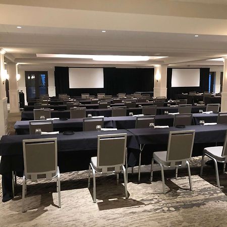 The Kingsley Bloomfield Hills - A Doubletree By Hilton Hotel Bagian luar foto