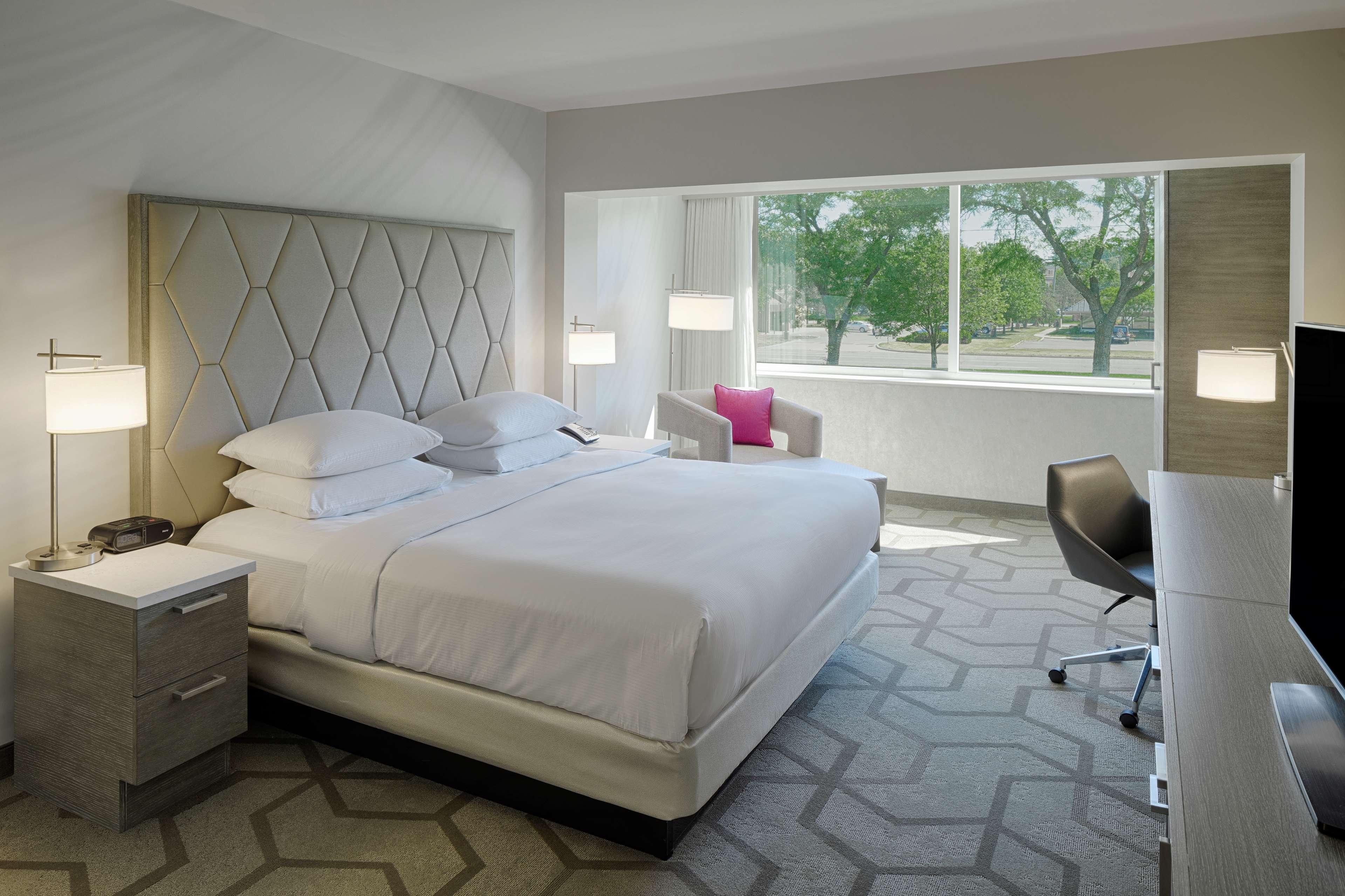 The Kingsley Bloomfield Hills - A Doubletree By Hilton Hotel Bagian luar foto