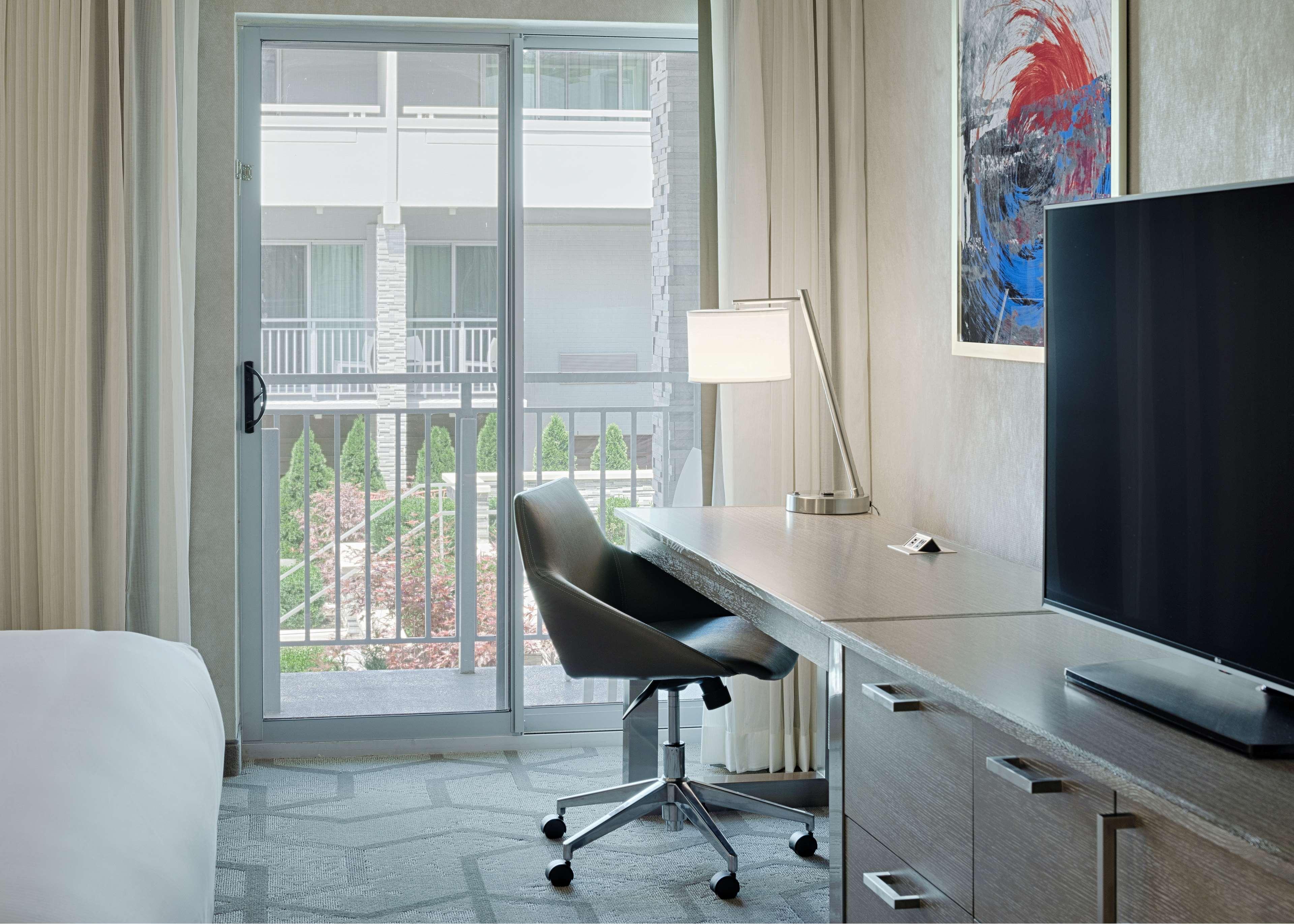 The Kingsley Bloomfield Hills - A Doubletree By Hilton Hotel Bagian luar foto