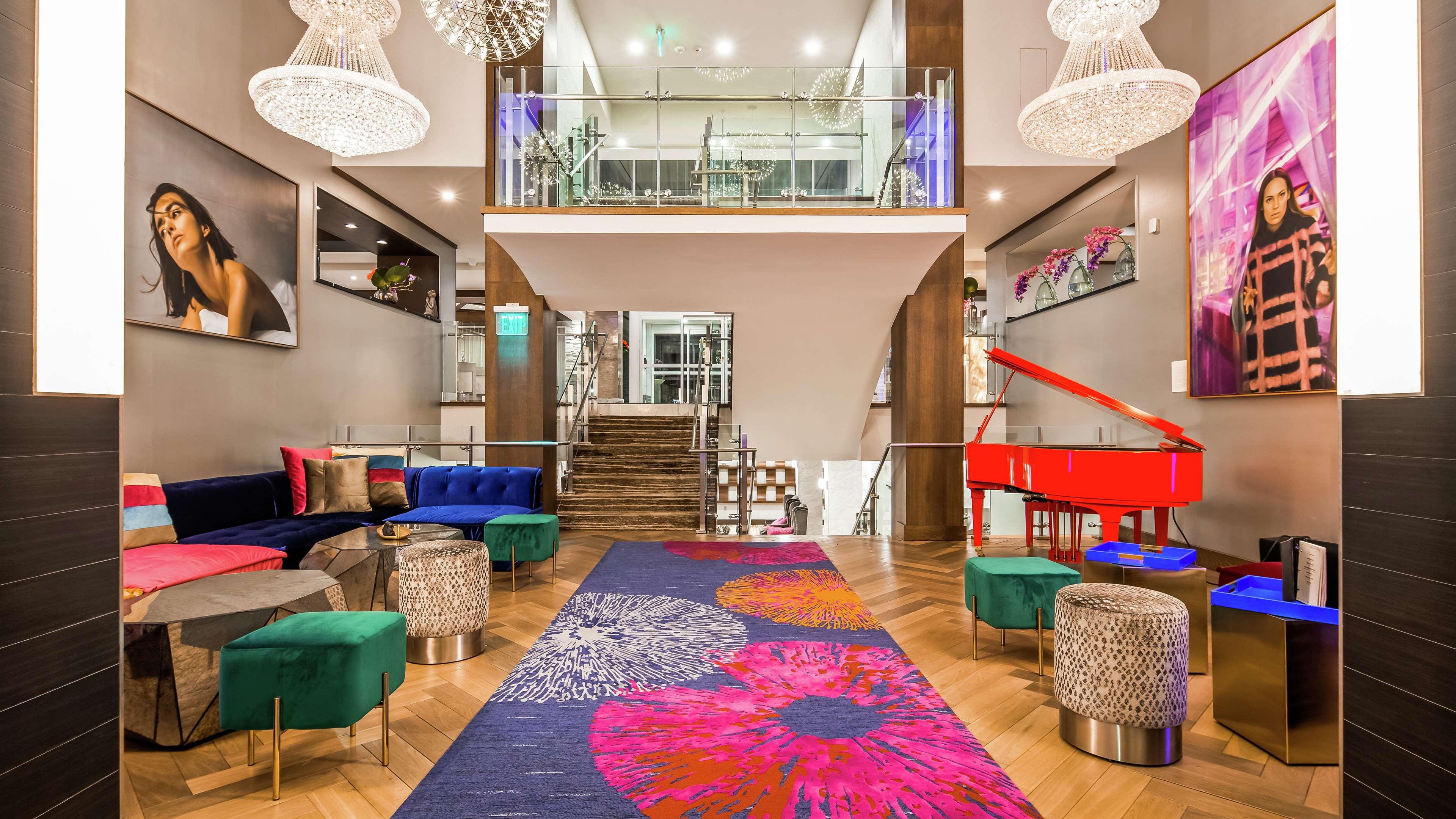 The Kingsley Bloomfield Hills - A Doubletree By Hilton Hotel Bagian luar foto