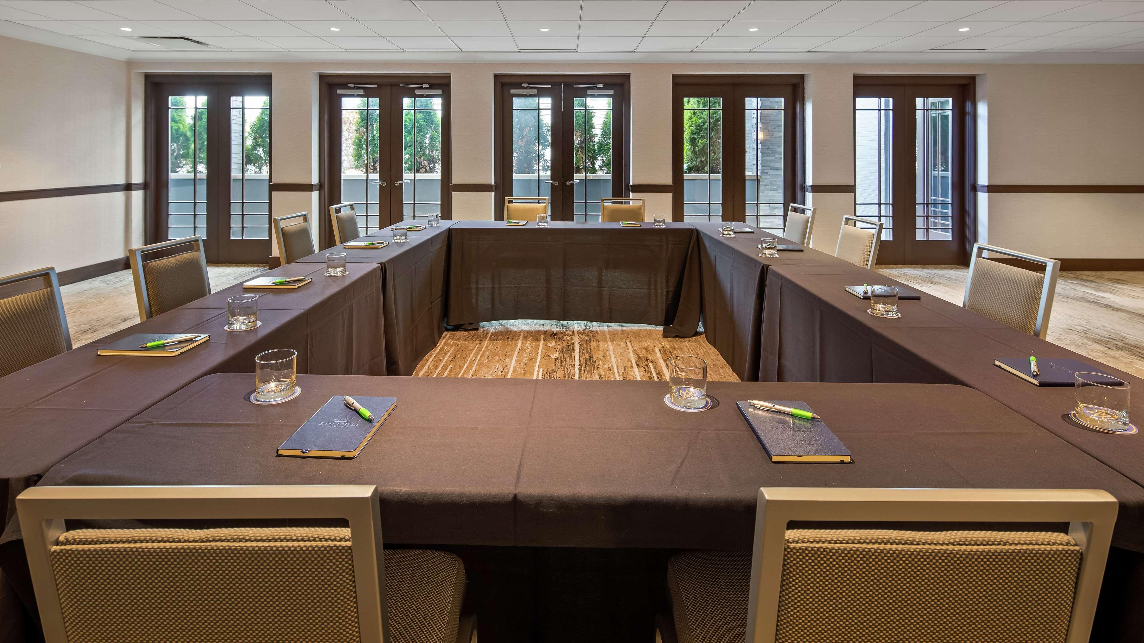 The Kingsley Bloomfield Hills - A Doubletree By Hilton Hotel Bagian luar foto