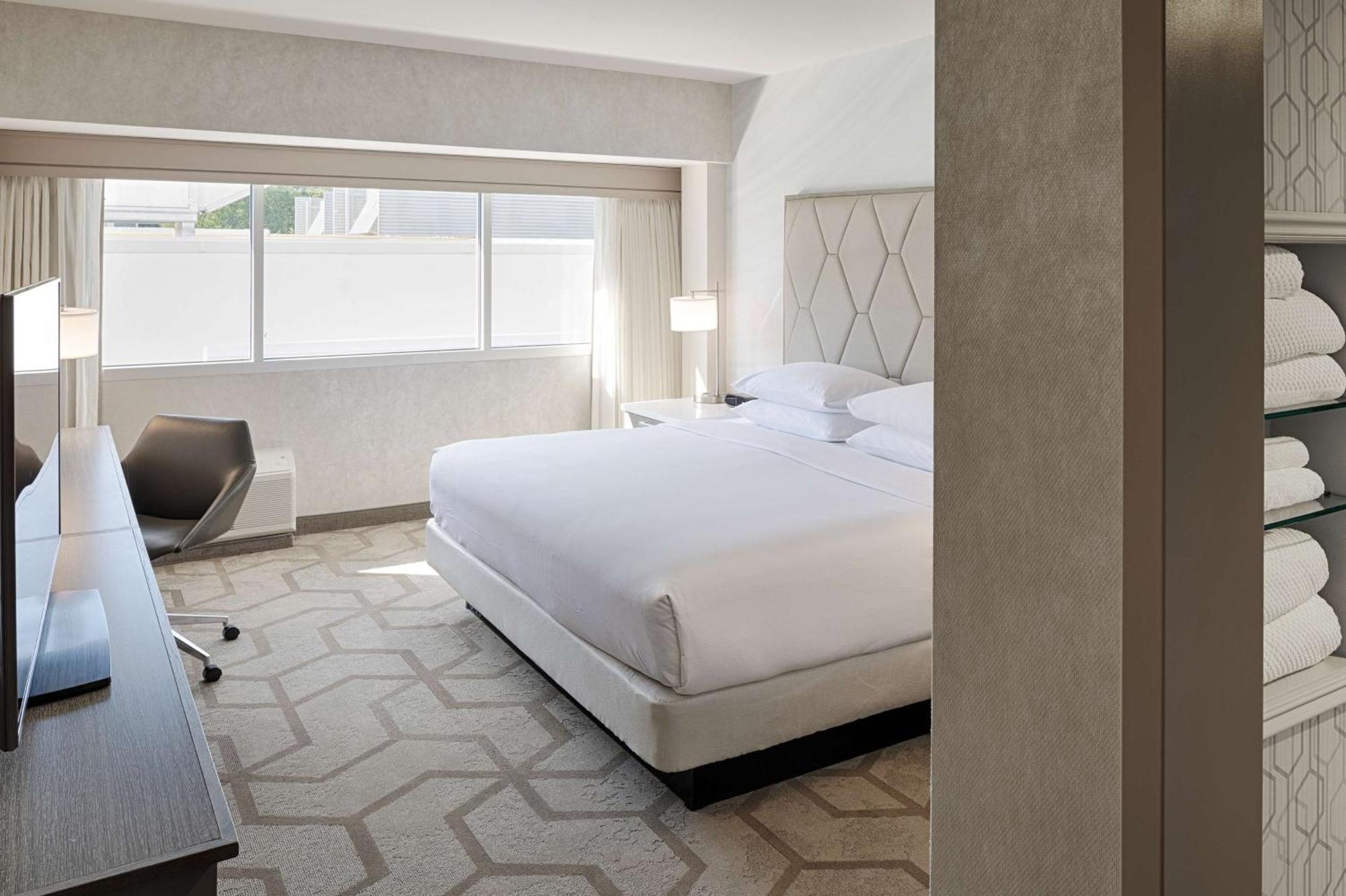 The Kingsley Bloomfield Hills - A Doubletree By Hilton Hotel Bagian luar foto