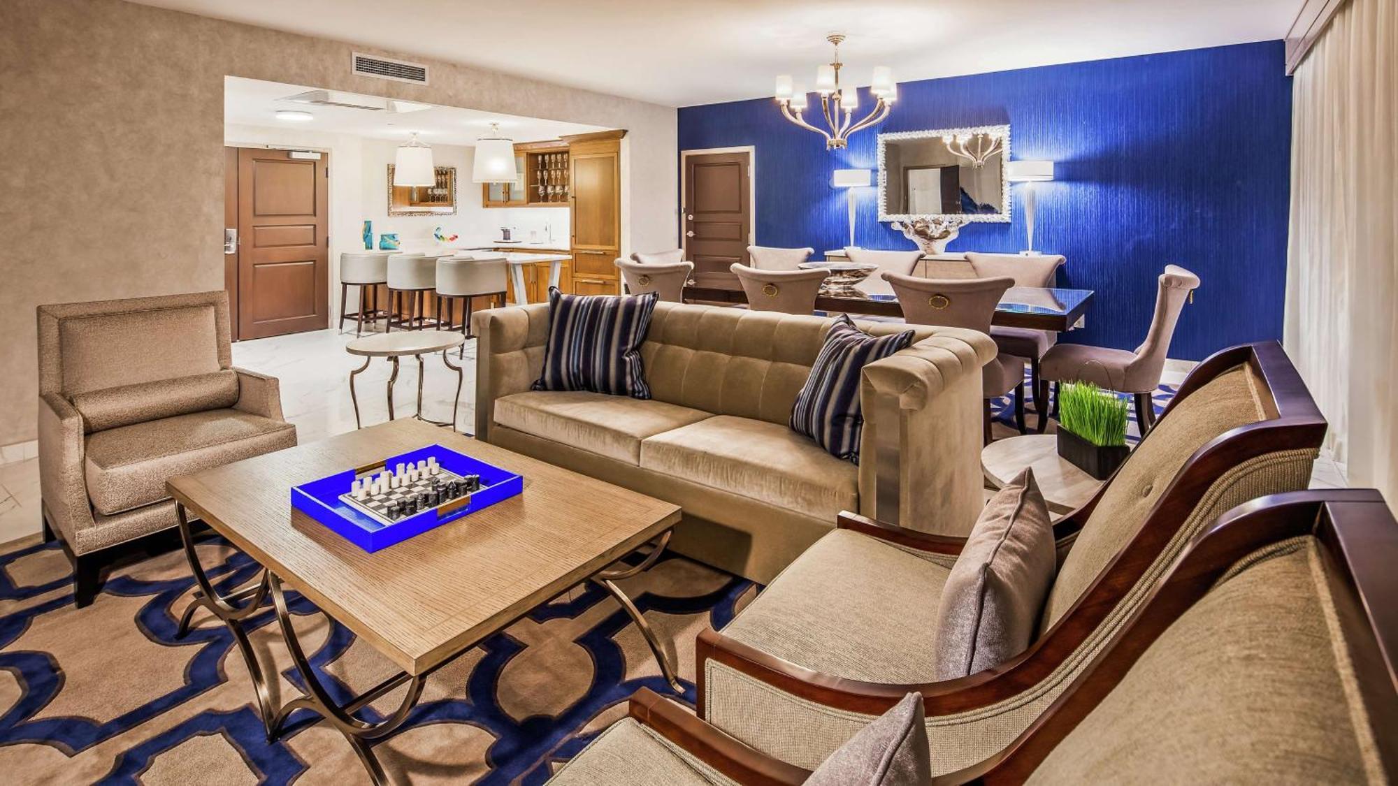 The Kingsley Bloomfield Hills - A Doubletree By Hilton Hotel Bagian luar foto