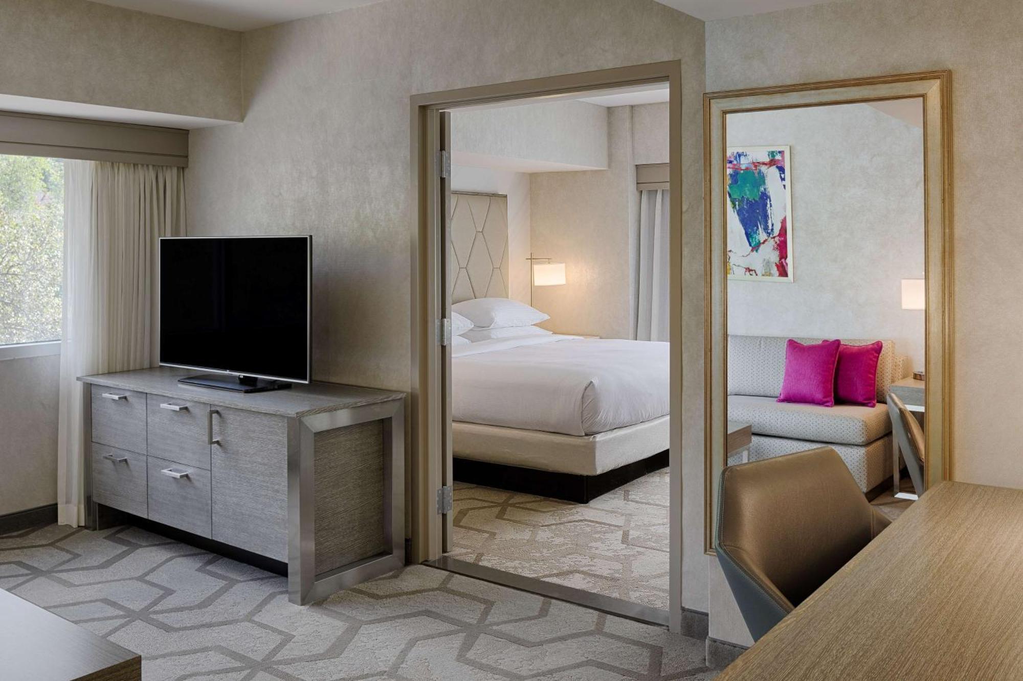 The Kingsley Bloomfield Hills - A Doubletree By Hilton Hotel Bagian luar foto