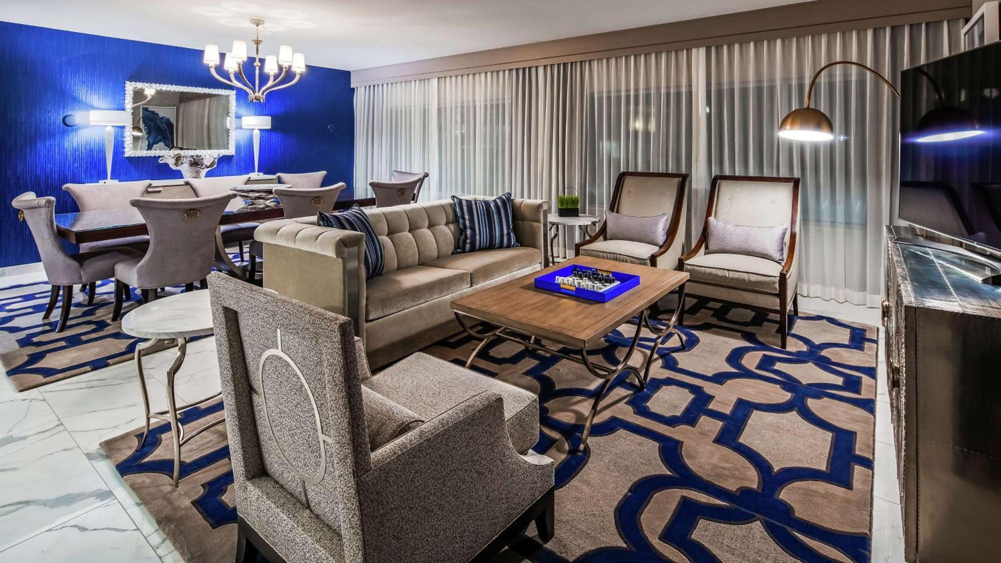 The Kingsley Bloomfield Hills - A Doubletree By Hilton Hotel Bagian luar foto